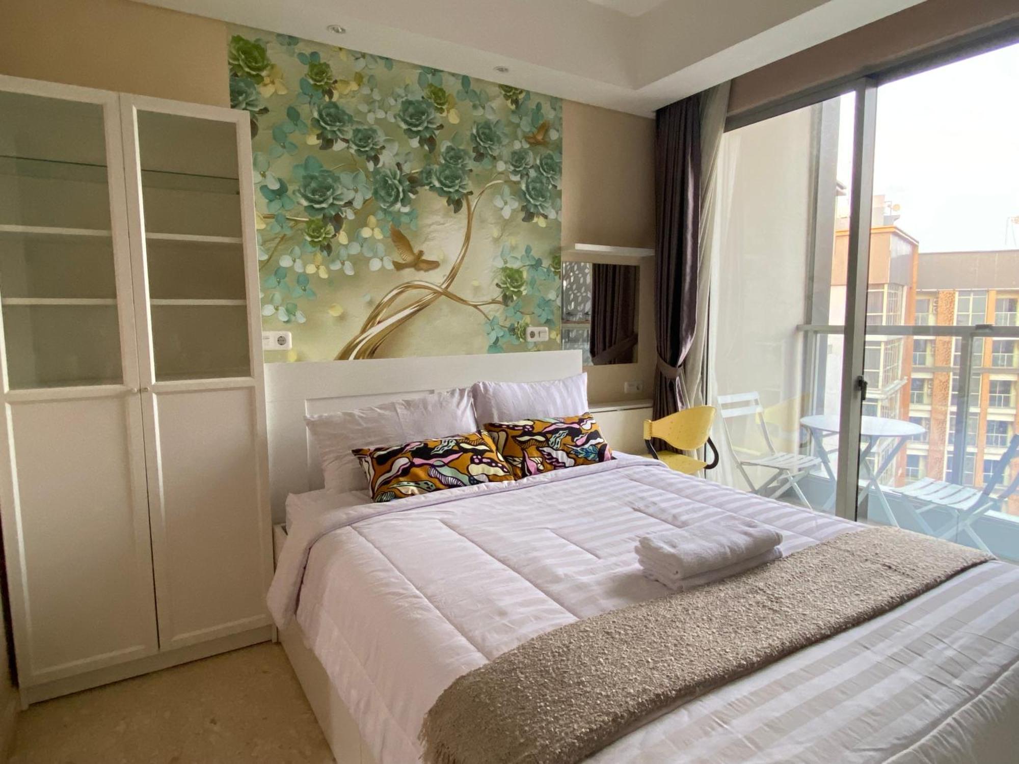 Comfort And Luxury Private Room At Goldcoast Pik Джакарта Номер фото