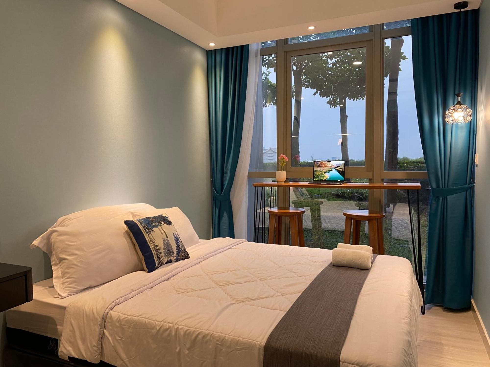 Comfort And Luxury Private Room At Goldcoast Pik Джакарта Номер фото