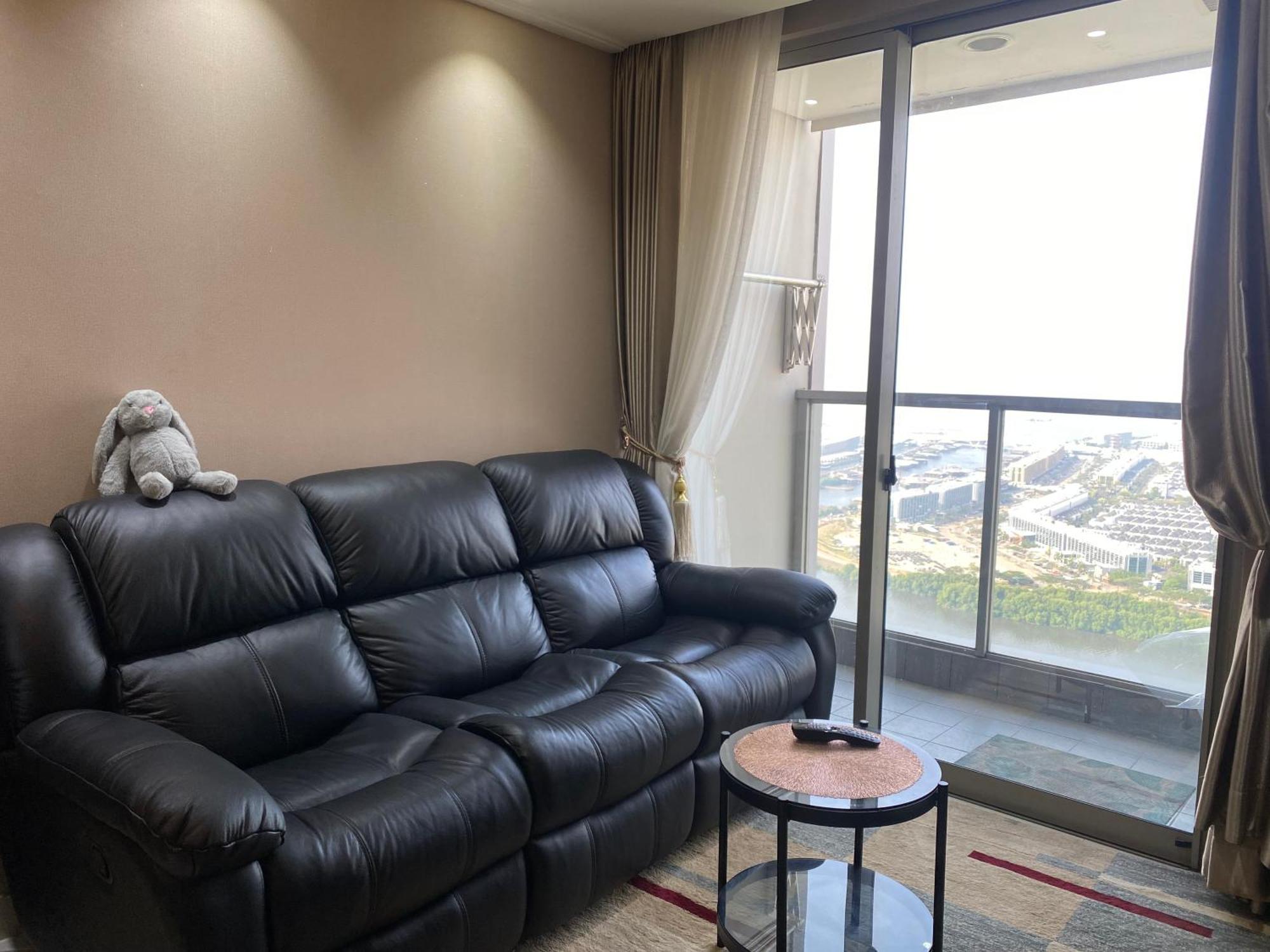 Comfort And Luxury Private Room At Goldcoast Pik Джакарта Экстерьер фото
